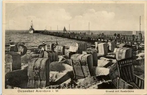 Arendsee - Strand mit Seebrücke -452542