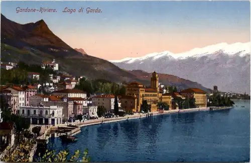 Gardone Riviera - Lago di Garda -75298