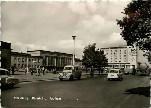 Merseburg - Bahnhof und Hochhaus -75932