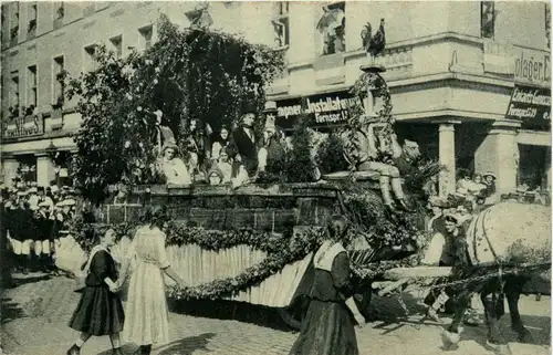 Kassel - Märchenwagen mit Brüder Grimm -91806