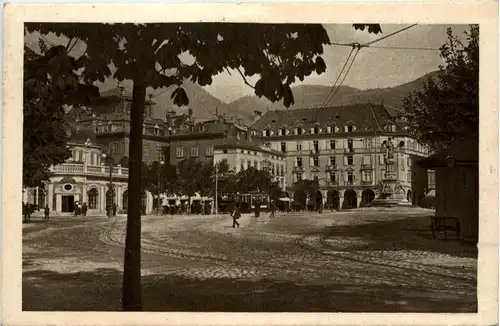 Bolzano - Piazza Walter -93412