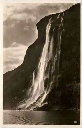 Geirangerfjord -94886