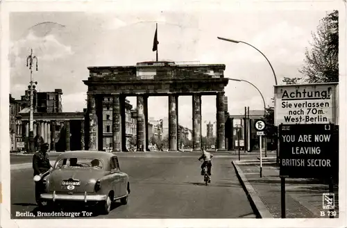 Berlin - Brandenburger Tor -96060