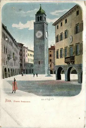 Riva - Piazza Benacense -95382