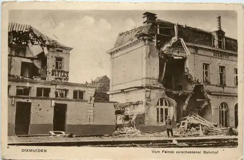 Dixmuiden - Vom Feinde zerschossener Bahnhof - Feldpost -95418