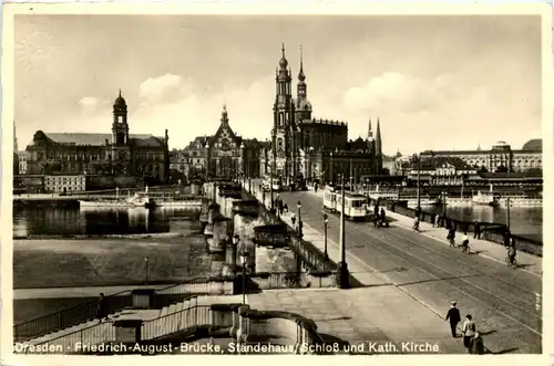 Dresden, Friedrich-August-Brücke, Ständehaus, Schloss u. Kath.Kirche -368164
