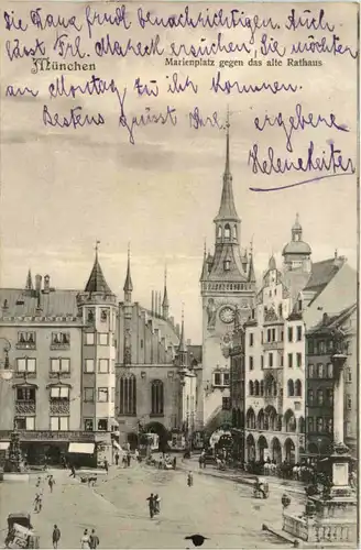 München, Marienplatz gegen das alte Rathaus -369362