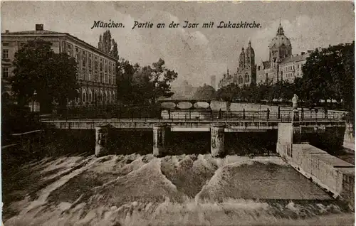 München, Partie an der Isar mit Lukaskirche -369364