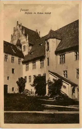 Füssen, Hofecke im Hohen Schloss -370912