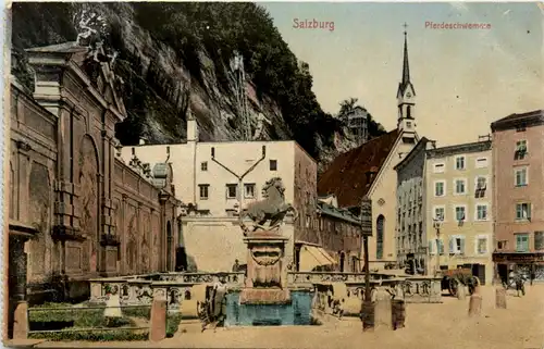 Salzburg, Pferdeschwemme -371058