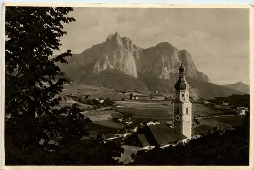 Kastelruth mit Schlern -370682