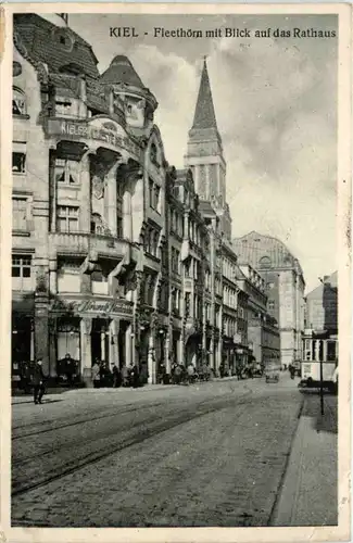 Kiel, Fleethörn mit Blick auf das Rathaus -371592