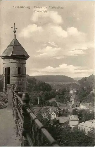 Luxembourg - Valle du Pfaffenthal -100056