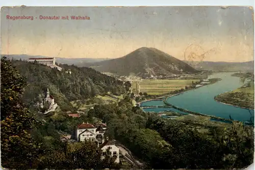 Regensburg, Donautal mit Walhalla -370180