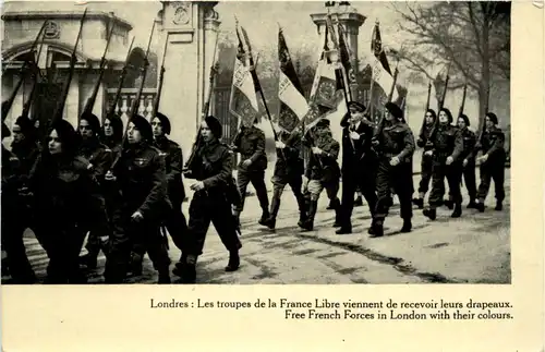 Londres - Les troupes de la France Libre -100786