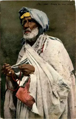 Priere du vieil Arabe -430796
