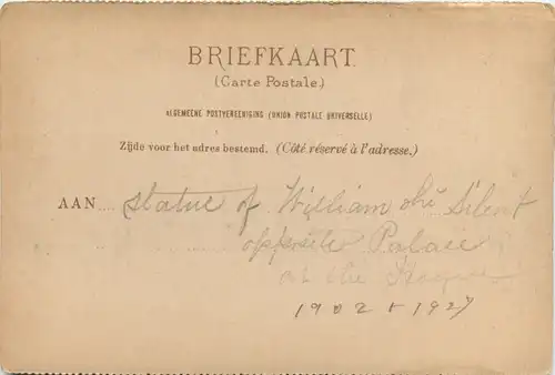 s Gravenhage - Noordeinde met Ruiter Standbeeld -100630