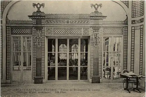 Deauville Plage Fleurie -101776