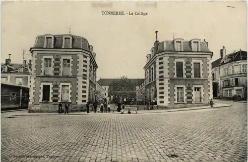 Tonnerre - Le College -101950