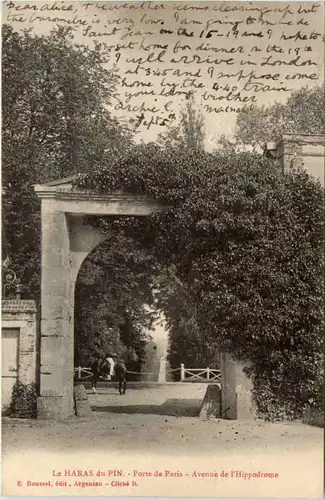 Le Haras du Pin - Porte de Paris -102102