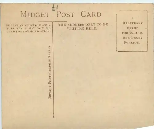 Queen Alexandra & her Grandchildren - Midget Post Card -97526