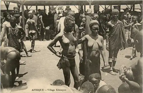 Afrique - Village Kikouyou - Erotik -97770