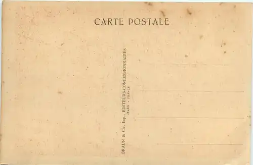 Marigot dans un sous-bois -98342