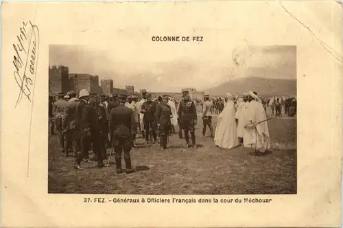 Fez - Generaux Francais das la cour du Mechouar -99492