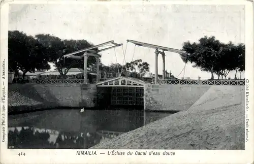 Ismailia - L Exluse du Canal d eau douce -97064