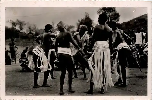Cote d Ivoire - Danses pres de Bobo Dioulasso -98560