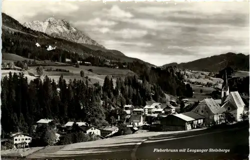 Fieberbrunn mit Leoganger Steinberg -372770