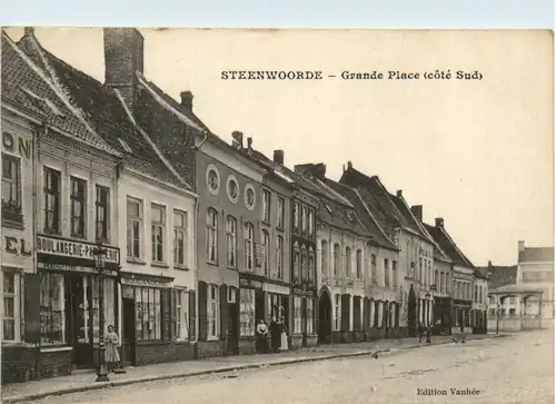 Steenwoorde - Grande Place -99720