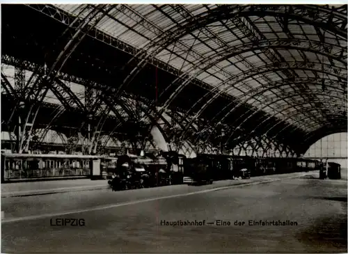 Leipzig, Hauptbahnhof , eine der Einfahrtshallen -373134