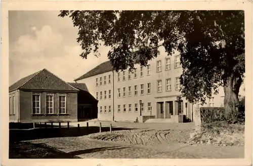 Torgelow, Kopernikus-Oberschule -373610