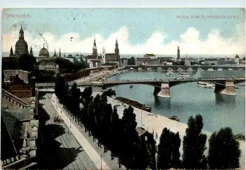 Dresden, Blick vom Terrassen-Ufer -374468