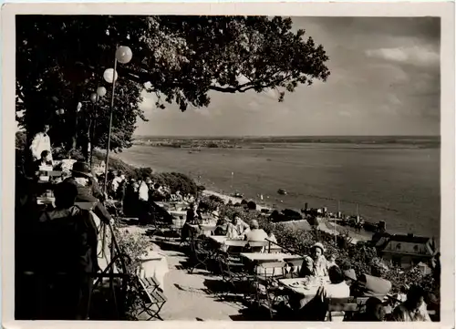 Hamburg-Blankenese, Blick vom Süllberg -374050