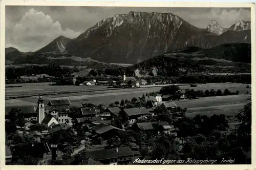 Niederaudorf gegen das kaisergebirge -374804