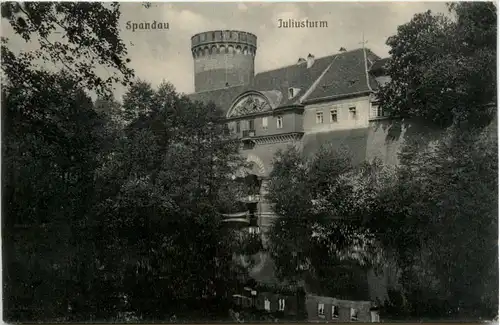 Spandau, juliusturm -373912