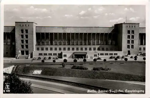 Berlin, Zentral-Flughafen, Haupteingang -374192