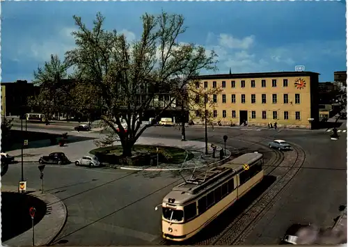 Grüsse aus Ludwigshafen, Platz am Hauptbahnhof -374402