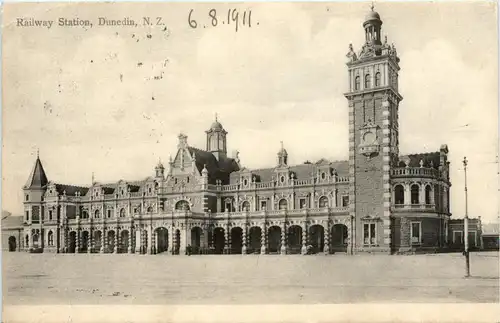 New Zealand - Dunedin - Railway Station -75260