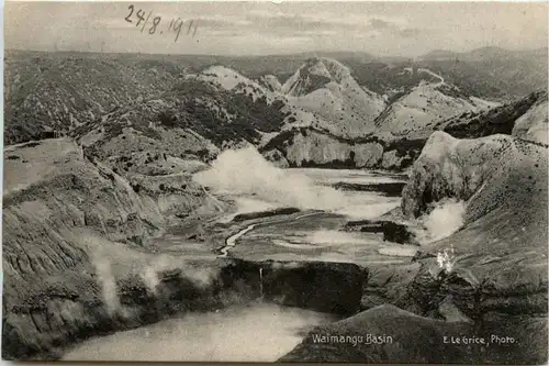 New Zealand - Waimangu Basin -75280