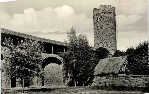 Butzbach, Wehrgang und Hexenturm -456154