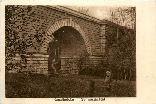 Kanalbrücke im Schwarzachtal -457300