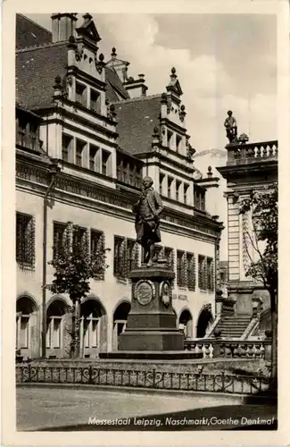 Leipzig, Naschmarkt, Goethe Denkmal -456036