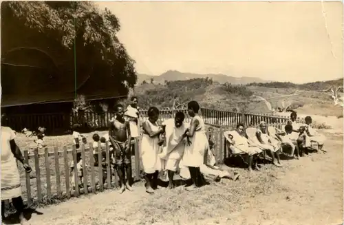 Neuguinea - Pflegedienst im Kuru Zentrum -457612