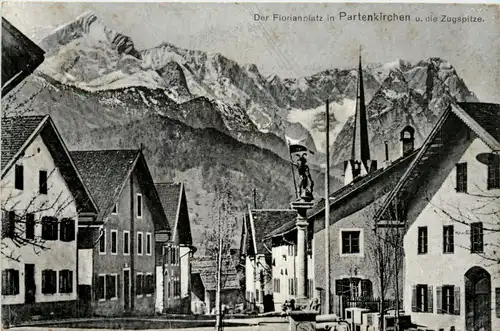 Partenkirchen, Der Florianplatz u. die Zugspitze -456296