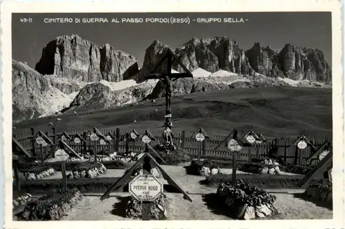 Cimitero di Guerra al Passo Pordoi -458740