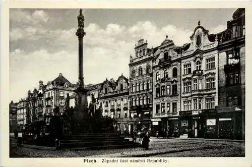 Plzen - Zapadni cast namesti Republiky -440826
