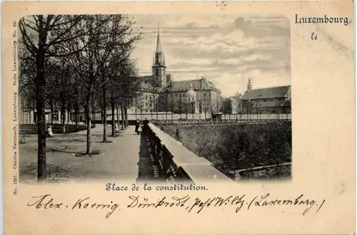 Luxembourg - Place de la constitution -459160